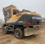 Wheel Type Hyundai 210W Used Excavator 21 Ton Secondhand Hydraulic Digger in