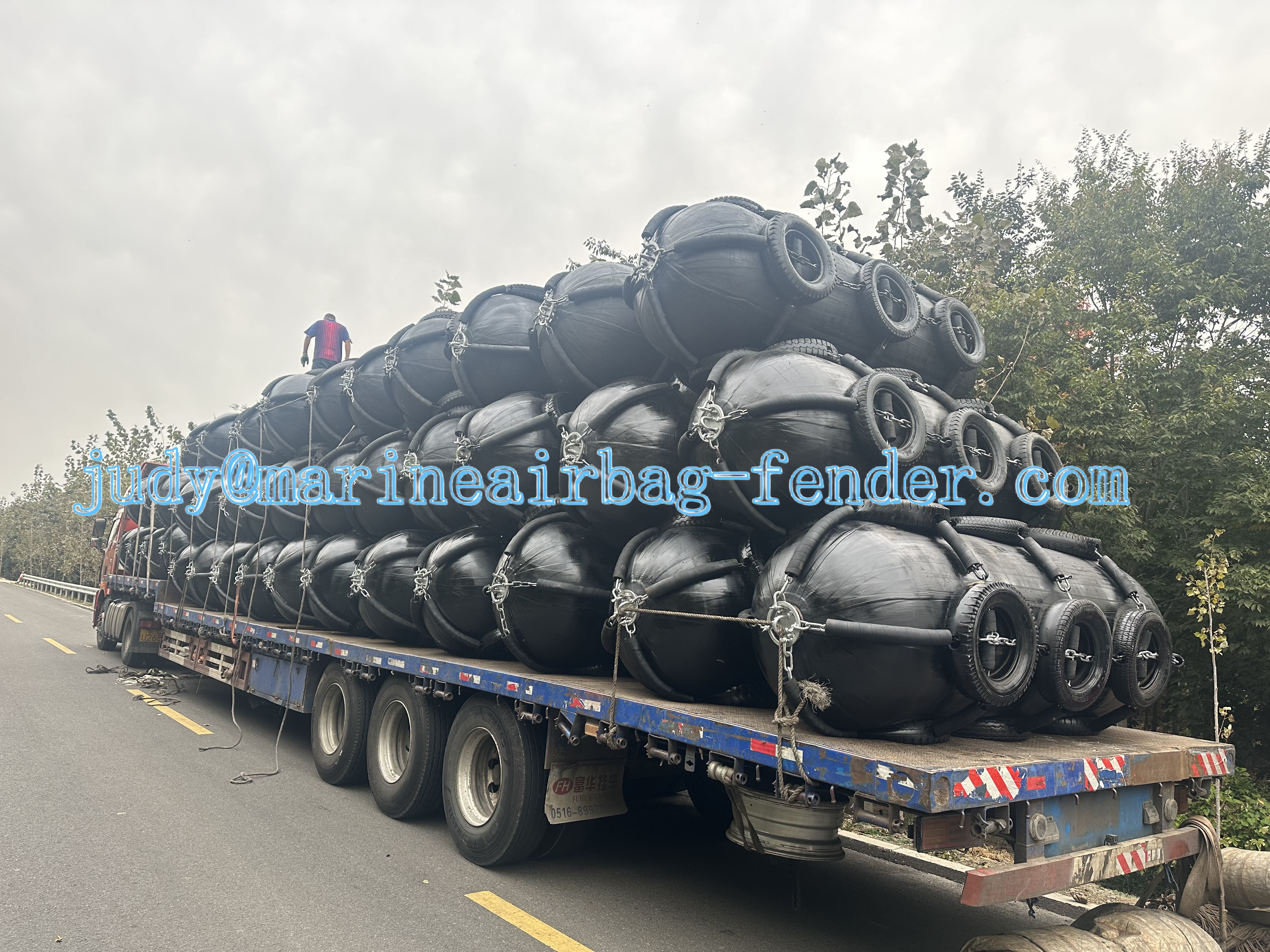 Long Lasting Hydro Yokohama Pneumatic Fender With BV Certificated
