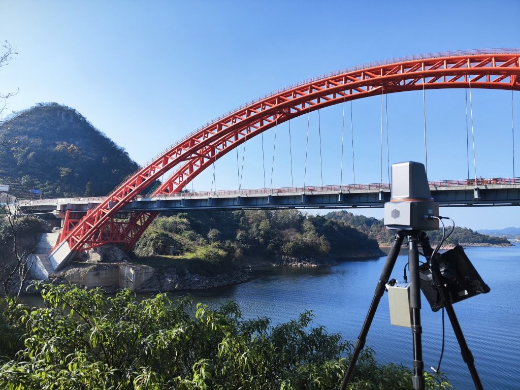 Long Range 1000m 3D Tls Terrestrial Laser Scanner EliteScan T1000