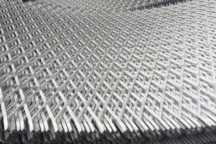 2mm To 20mm Strand Aluminum Expanded Metal Screen Outdoor Use