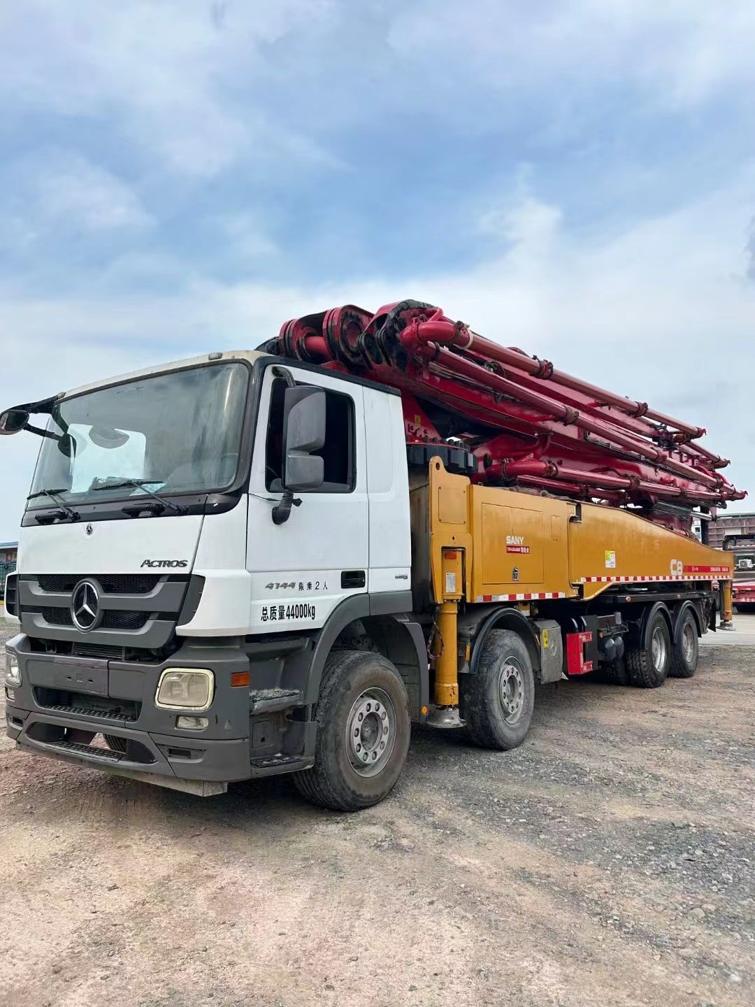 Sany 2019 56m SYM5449THB 560C-8A Used Concrete Pump Truck 315kw Diesel Engine for Heavy duty Operations