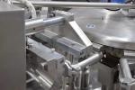 380V Liquid Plastic Pouch Sealing Machine 1950X1400X1520mm For Customized