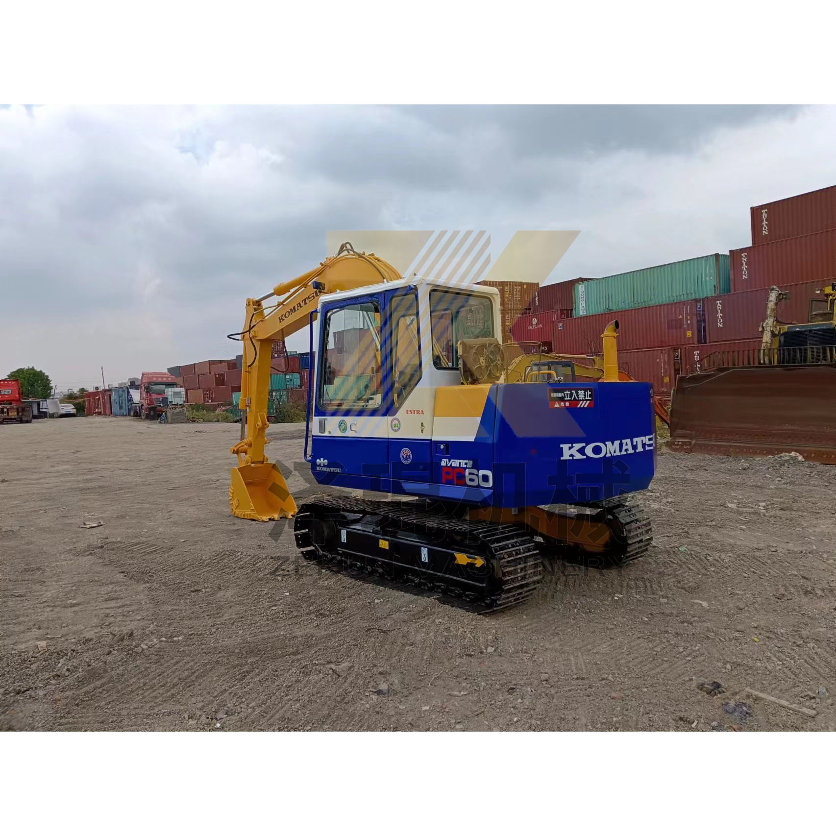 Used Komatsu PC60-7 Mini Excavator 6T Operating Weight 0.32m3 Bucket