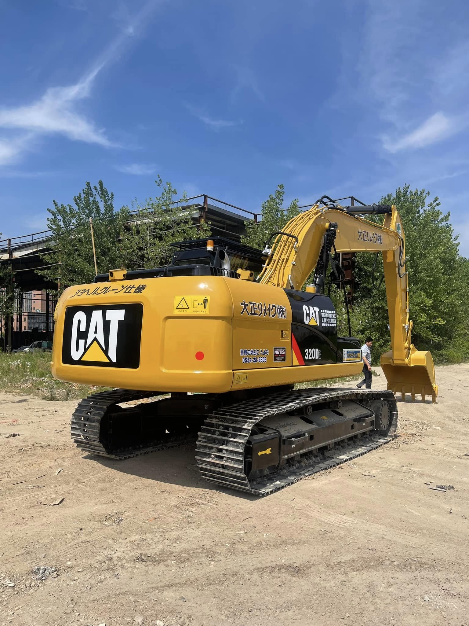 Original Paint Used Cat 320 Construction Machinery Adopts Hydraulic 20ton Digger
