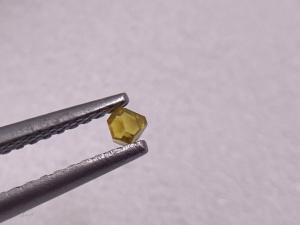 Wholesale 1mm - 4mm Synthetic Monocrystalline Diamond Rough Hpht Diamond Abrasives from china suppliers