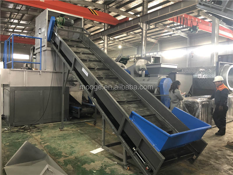 1000kg/H Waste Plastic Shredder Machine 600-1500mm Waste Plastic Crusher