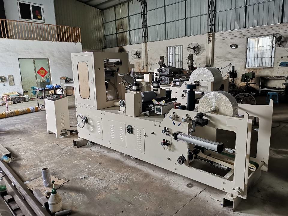 Small Business L Fold Serviette Tissue Paper Product Making Machine