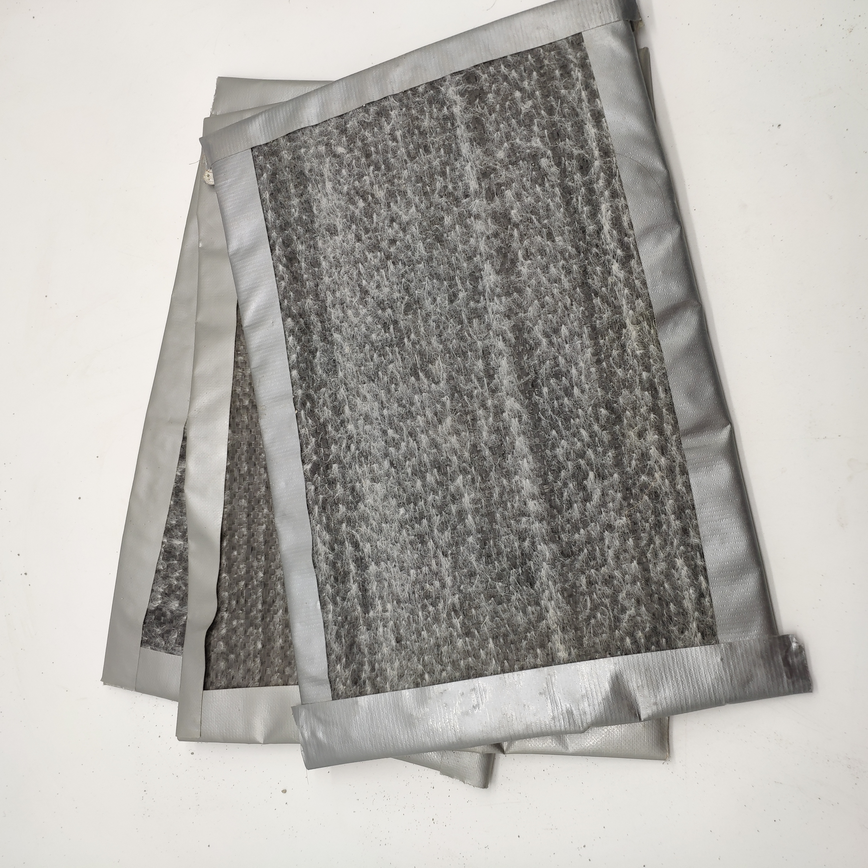 Made in Anti-Leakage Waterproof Geosynthetic Clay Liner with High Tensile Strength