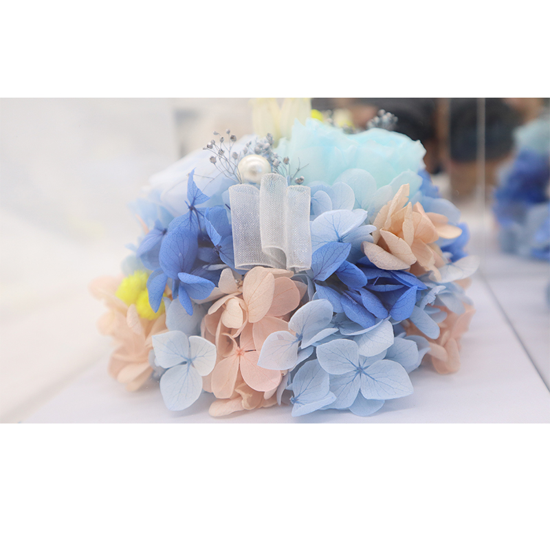 Colorful Vivid Preserved Rose Gift Box Can Lasting For A Long Time