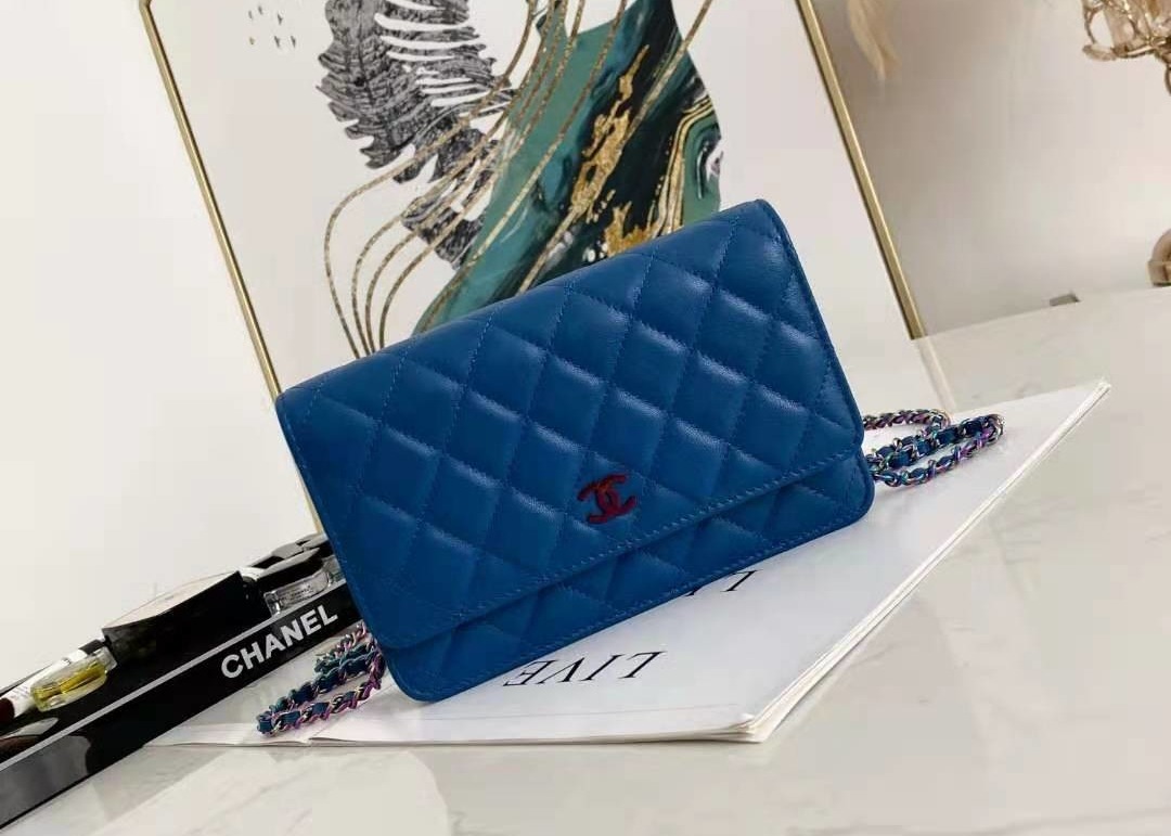 Inclined Shoulder Cowhide 19cm Luxury Brand Wallet With Chain