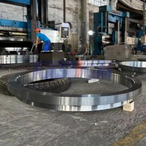 Wholesale Stainless Steel Pipe Flanges SORF Slip On Raised Face Flange ASTM A182 Flanges from china suppliers