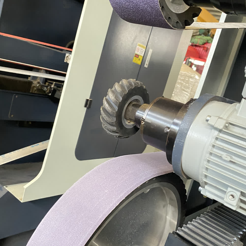 35G Arm Strength Grinding Machine For Polishing Metal Faucet Surface