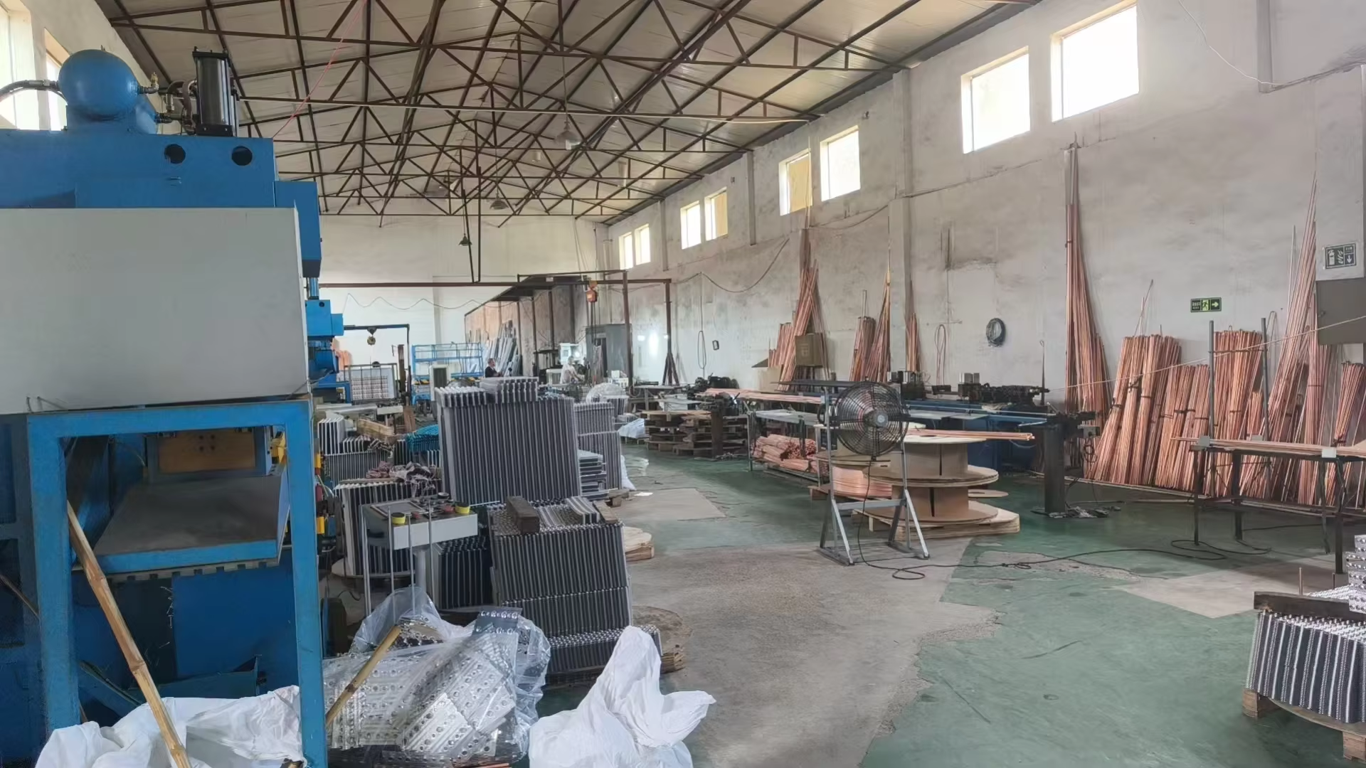 New Design High Efficiency Air Cooled Industrial Refrigeration Condenser with Aluminum & Copper Tube U-Shaped for Cold Storage