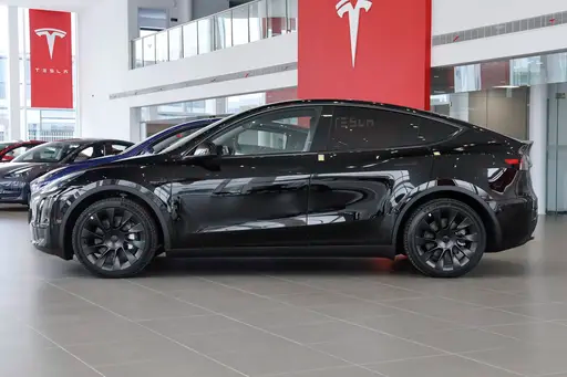 Tesla Model 3 2022 Rear-wheel drive version electric vehicle automobile new car Made In China used 5-door 5-seats SUV for sale