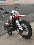 Stylish Trendy 250cc Street Legal Dirt Bike For Adults 200 - 350W