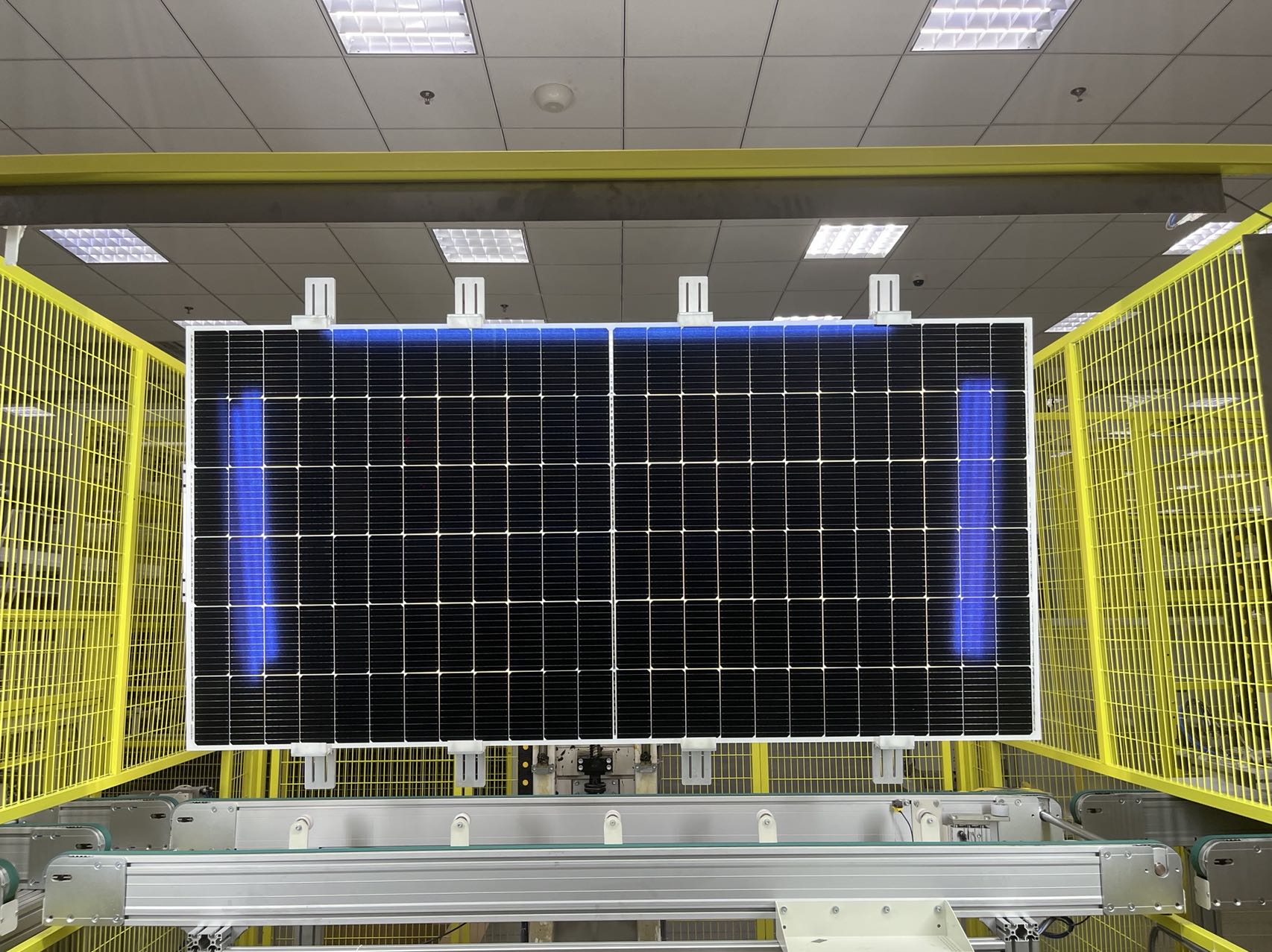 Small Size 20W 30W 40W 50W 55W 60W Monocrystalline Solar Panel with IP67 Junction Box