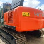 Hitachi ZX210-3 Used Crawler Excavator 0.9m3 Bucket Capacity 122kw 400L Fuel