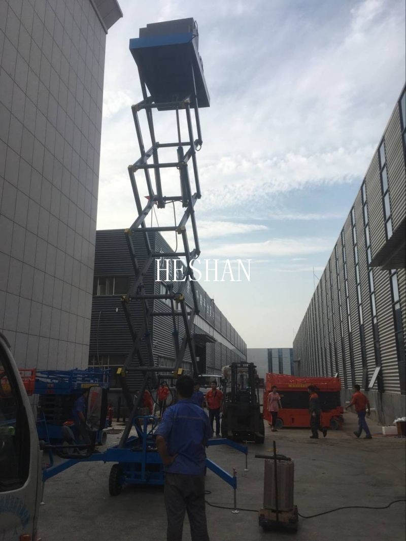 Automotive Battery Powered Scissor Lift Hydraulic Electric Aerial Work Platform