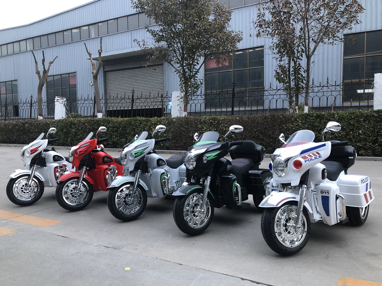 Multifunctional Dynamic Music 12V Ride on Motorcycle Car for Children GW/NW 15.3KG/13.5KG