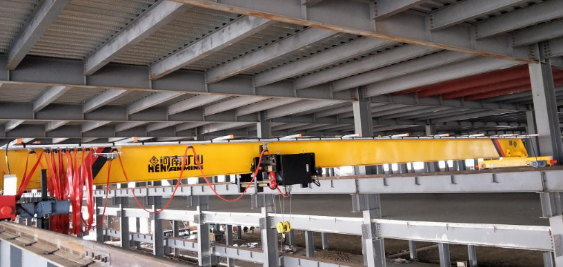 DIN Standard Single Girder Overhead Crane Light Weight Remote Control European Style