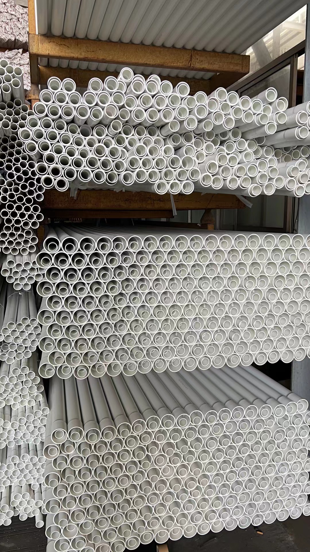 Raw Material 20mm PVC-U Conduit Pipe Fittings for Electrical Applications