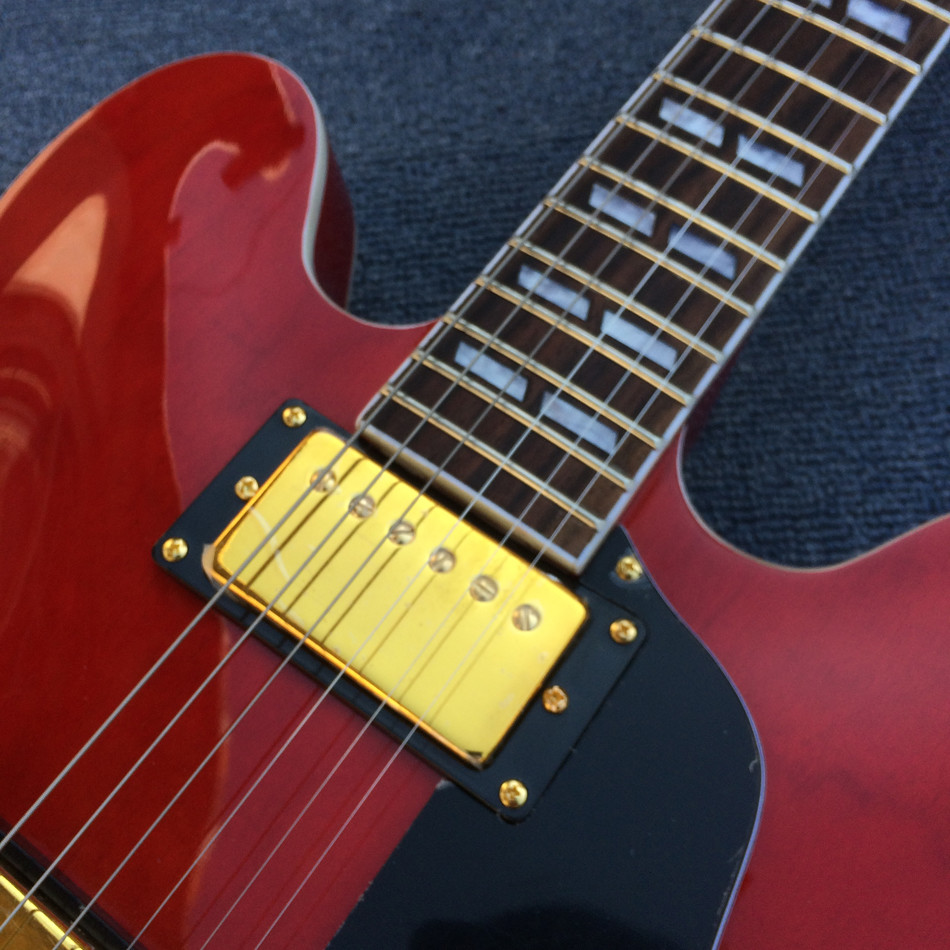High-quality hollow body jazz electric guitar, Double F holes Red body and back electric guitar