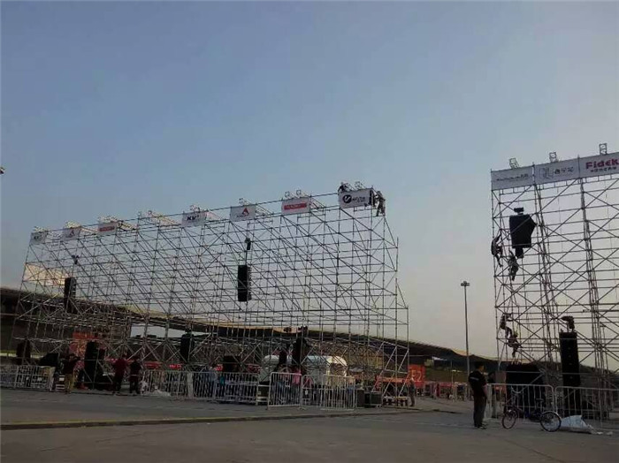 12 Meter Scaffold Layer Truss Line Array DJ Speaker Stands Self - Locking