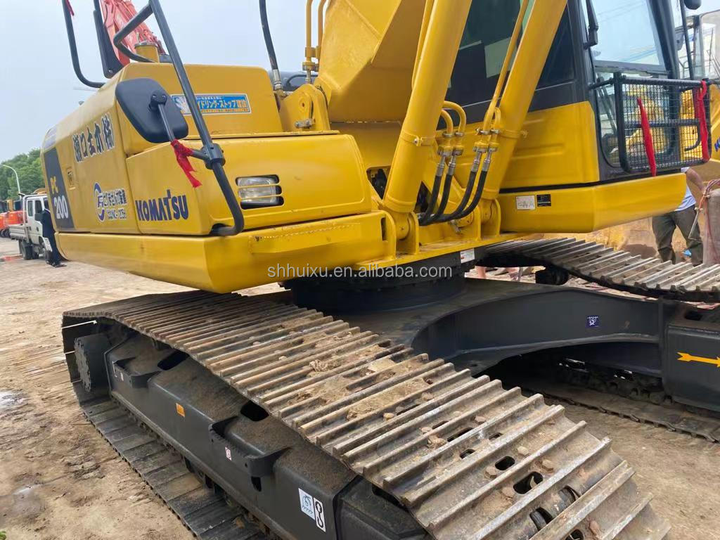 Komatsu Second hand hydraulic crawler excavator good quality Used digging machine Japan origin used komatsu pc200-8 excavator Komatsu Excavator