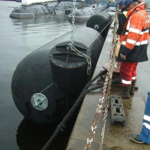 Wholesale 50kpa Rubber Vertical Submarine Hydro Pneumatic Fender from china suppliers