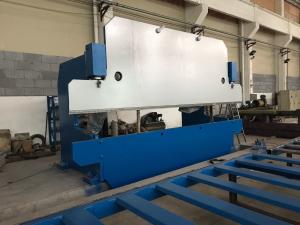 Wholesale 125T / 4000mm CNC Hydraulic Press Brake Bending Machine for Steel Plate from china suppliers