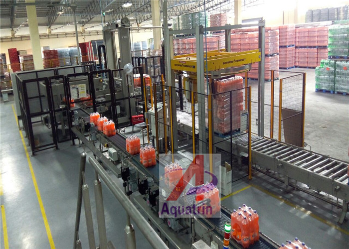 PLC Control SUS304 Carbonated Drink Filling Machine For Plastic Bottle
