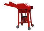 Red Livestock Farming Equipment , Steel Material Small Chaff Cutter Machine