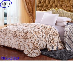 China Nonwoven high quality 100% wool plush mink blanket for sale on sale