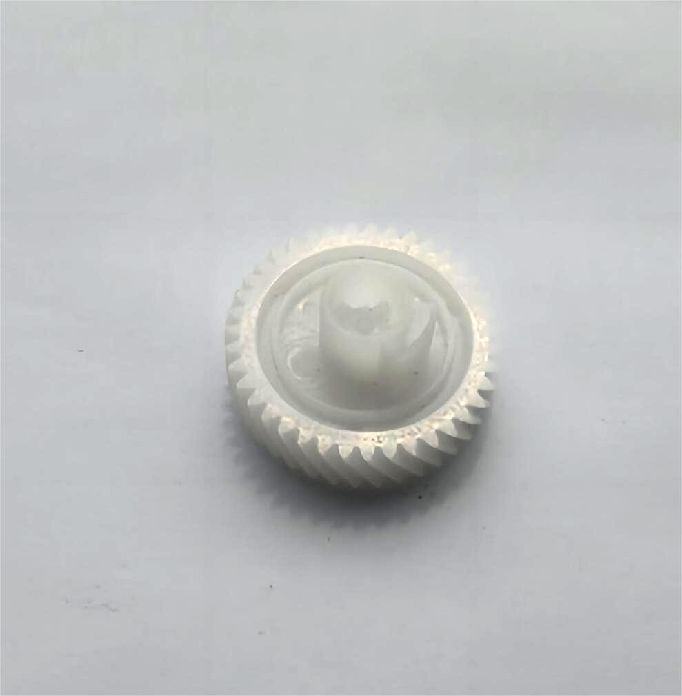 Round High Precision Gear , Plastic Helical Gears With Diametral Pitch 24