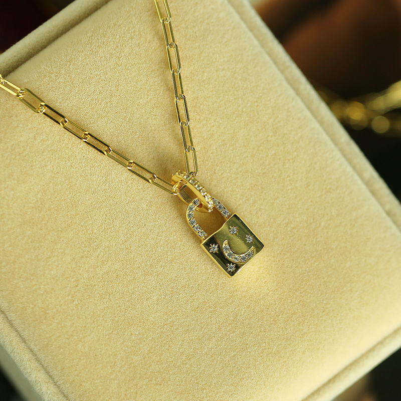 18K Gold Locket Pendant Pave White CZ Link Chain Necklace For Engagement