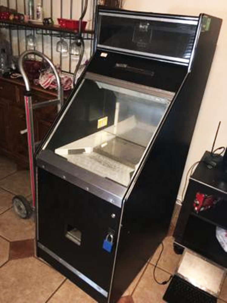 High Income Coin Quarter Pusher Game Machine 1 Player Low Maintenance