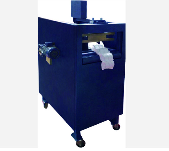Slitting Spring Mattress Cutting Machine , 15 - 30 / Min Automatic Cutting Machine