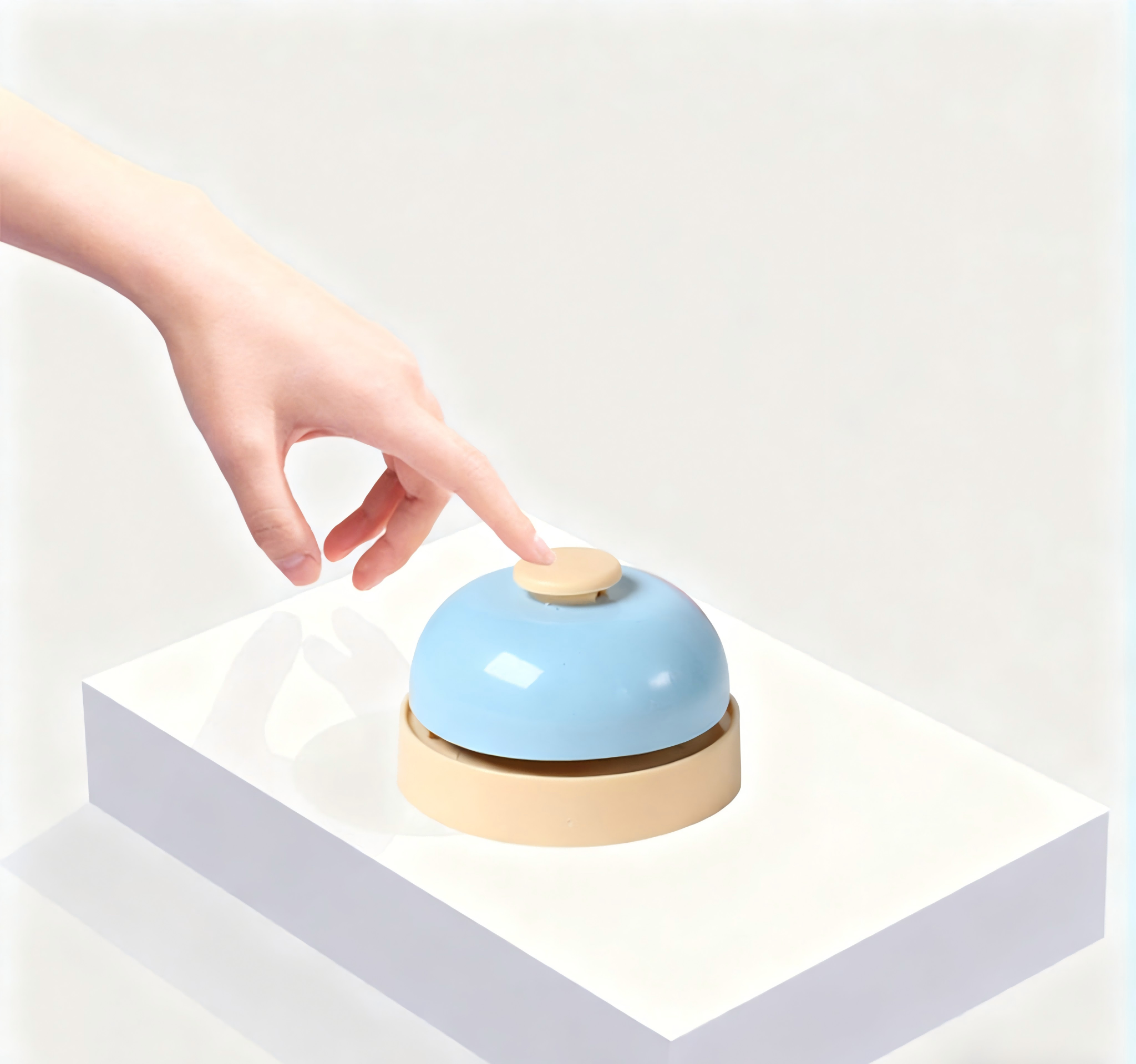 Colorful Lifelike Automatic Chickens Training Ball Interactive Press Toy Multiple Colors Safe Taffeta