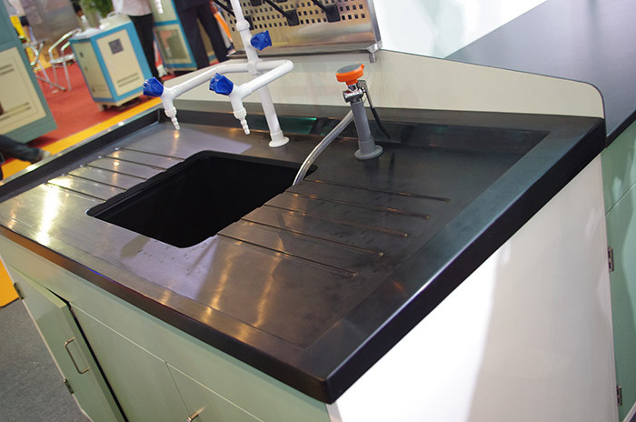 Moisture resistance epoxy resin sinks monolithic for pharma companies