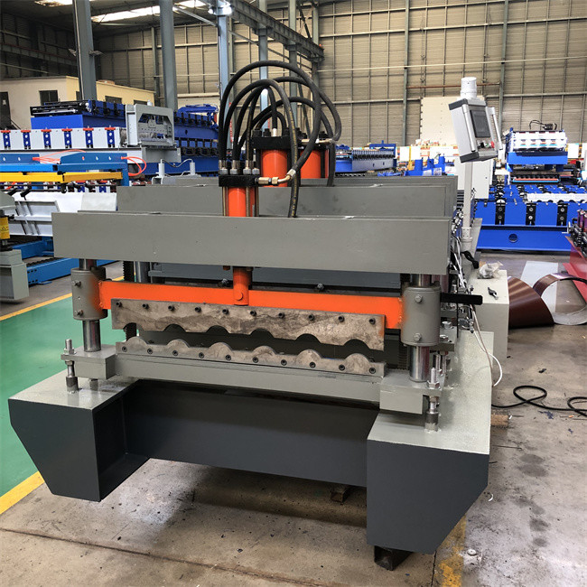 Metal Painted Coated Steel Roofing Tile Machine 15-20m/min Forming Speed