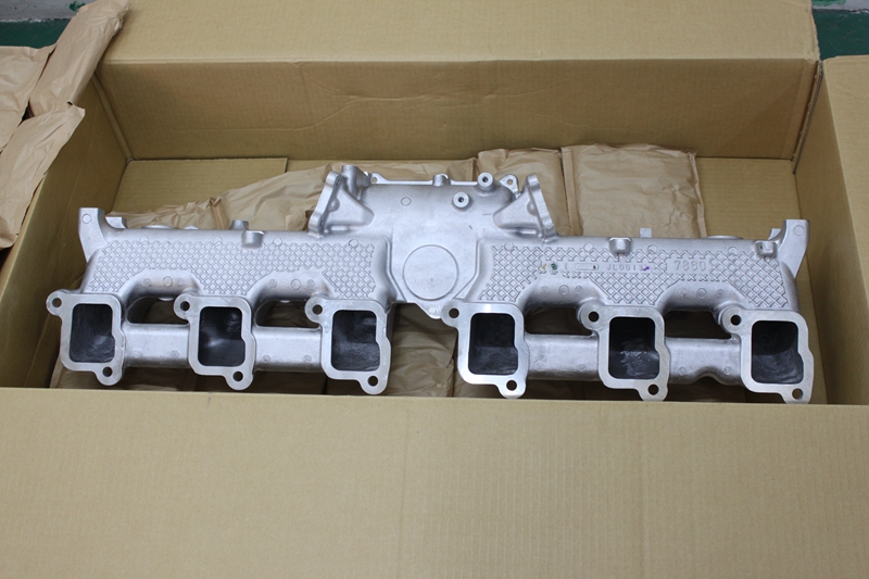 Excavator Stainless Steel ZX470-3 6WG1 Exhaust Manifold 1-14110620-0 with OEM Support