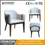 Customizable Solid Wood Armrest Dining Chair for Hotel Furniture and Home Dining
