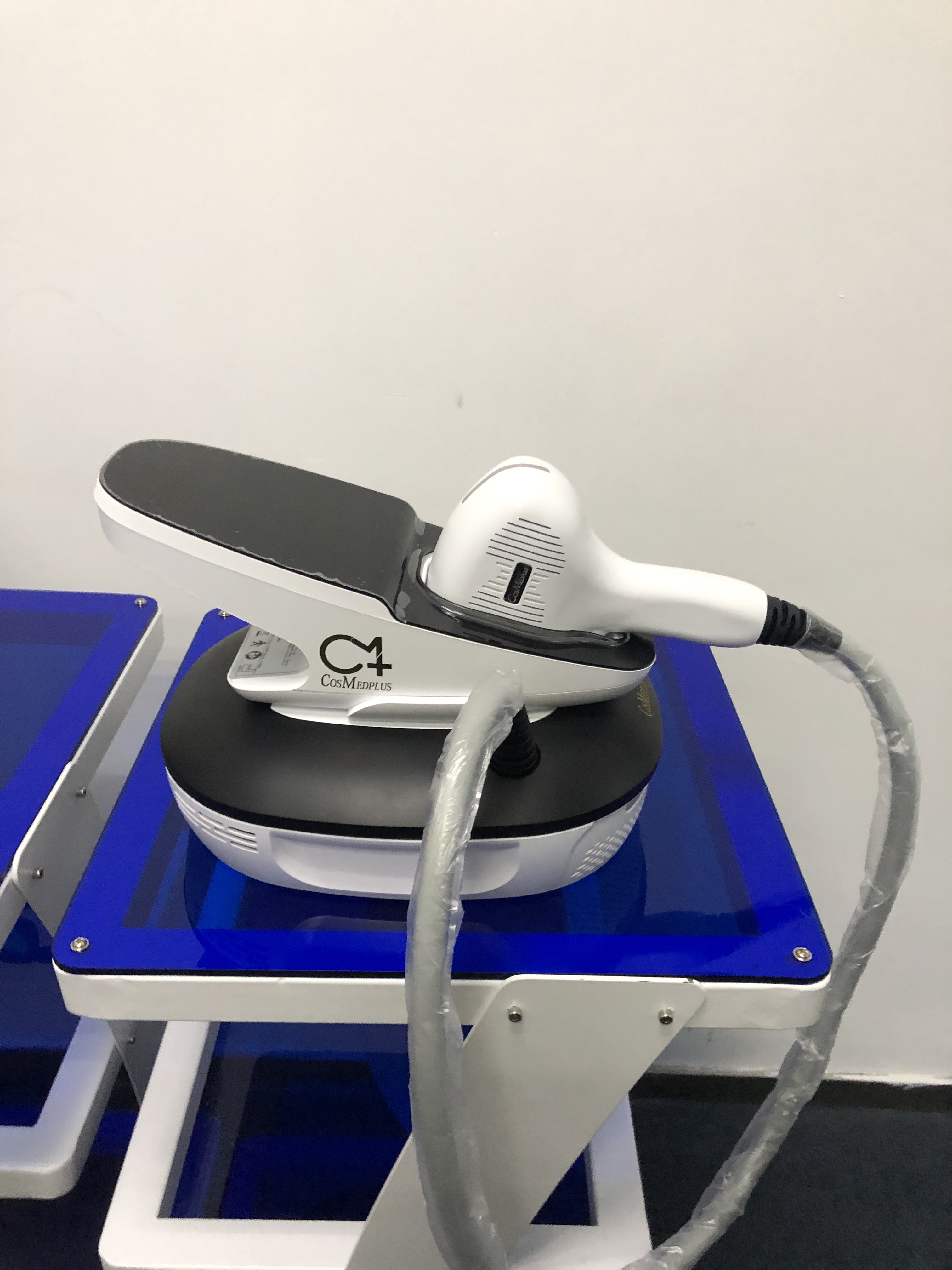 808nm / 755nm / 1064nm Diode Laser Hair Removal Machine Custom