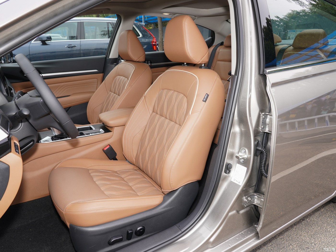 Nissan ALTIMA Sedan Car 0km Used Japan Cars Fuel Vehicles Gasoline Petrol Electric Front Window Mileage 1-25000 Miles