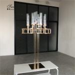 ZT-563 Luxury 13 arms candle holders with gold flower stands for wedding table