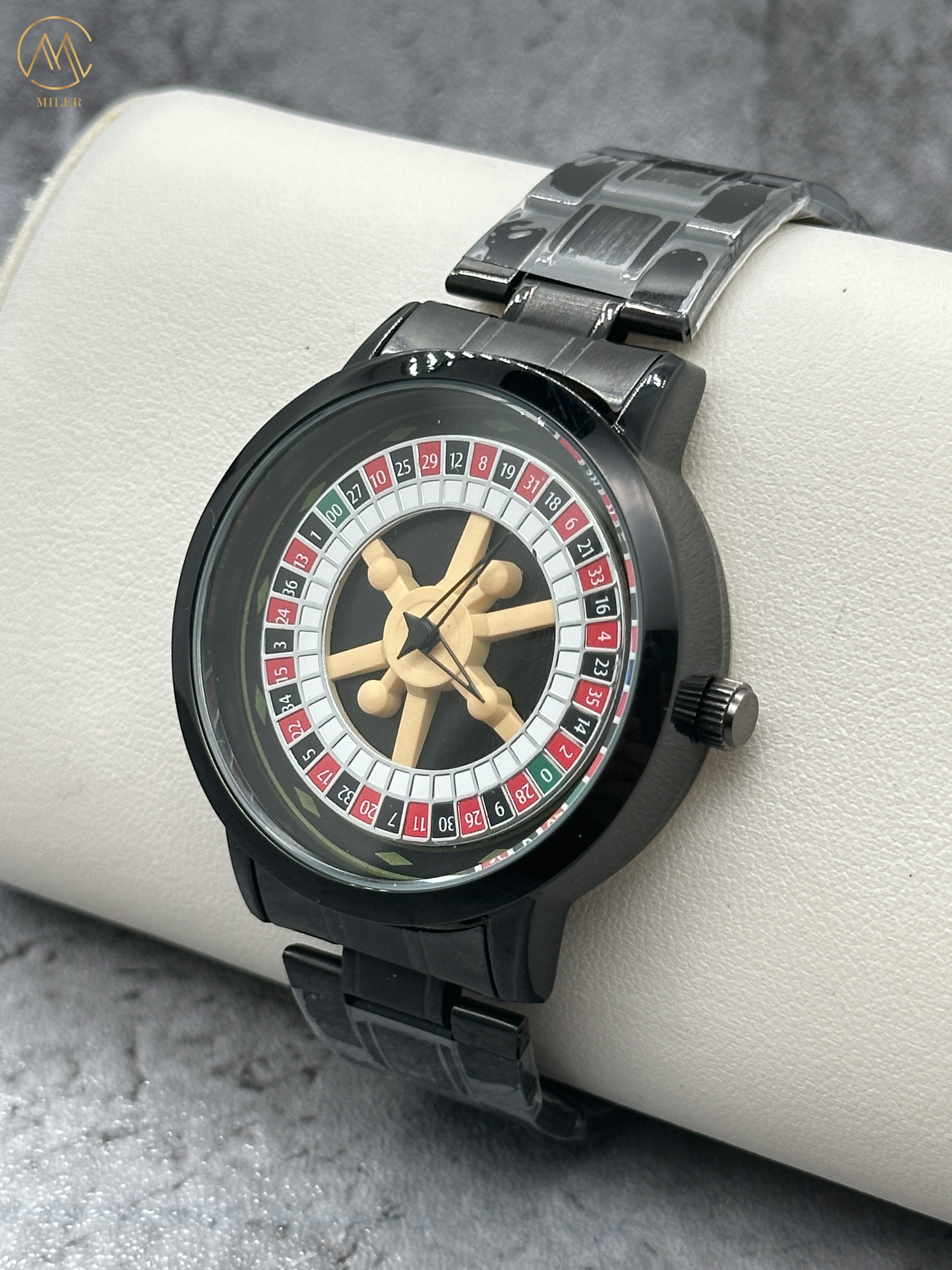 Seven Color Stainless Steel Strap Watch Quartz Movement Analog Display Type