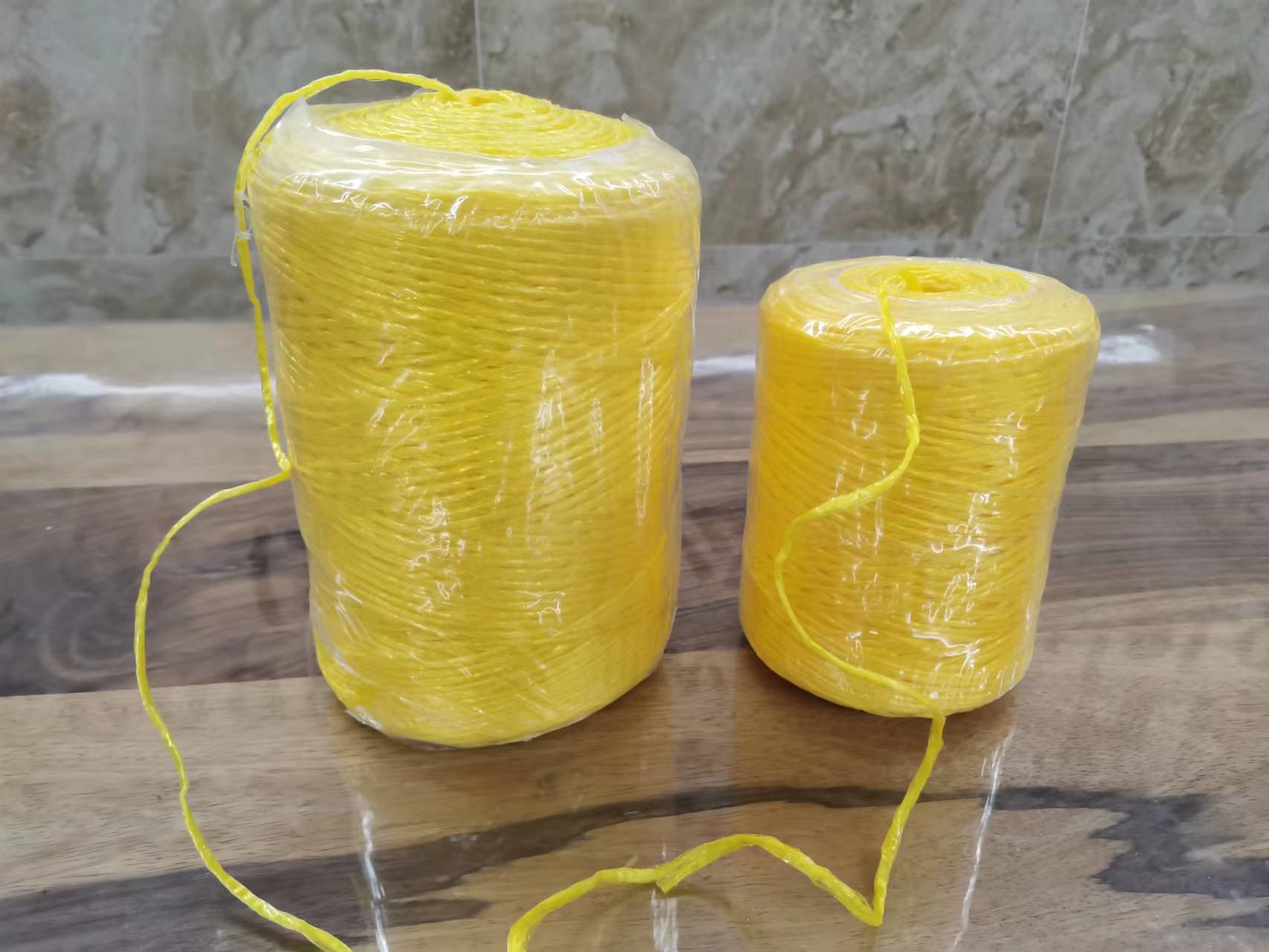2mm Yellow PP Baler Twine Fibrillated 2g/M 250g 500g 1000g 2000g