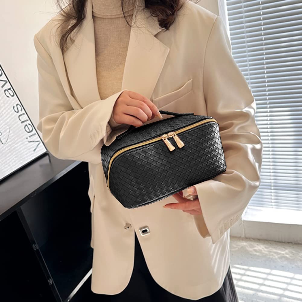 Large capacity travel bag cosmetic bags with compartments for women ladies