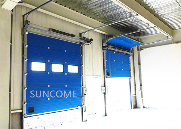 40mm Width Insulated Mental Industrial Sectional Doors Outside Application