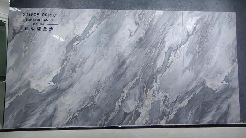Durable W.A 0.5% Eco-Friendly Gray Indoor Wall And Floor Porcelain Glazed Polished Tile For Balcony And House